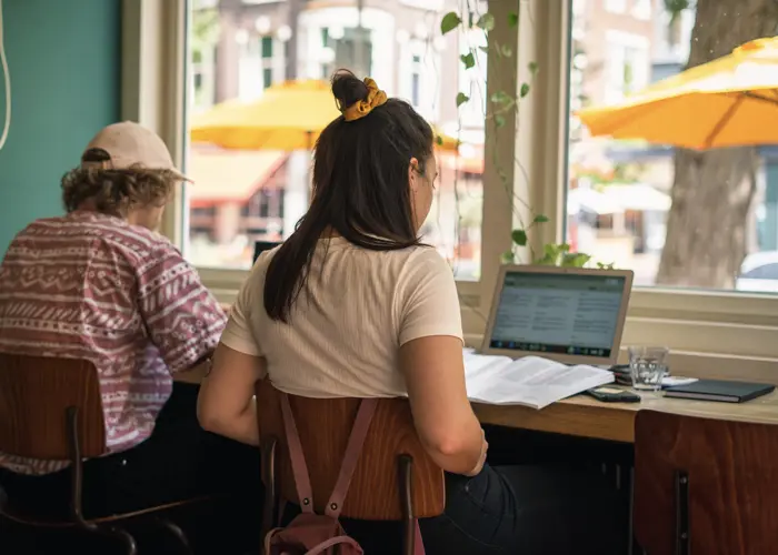 Regels en uitzonderingen voor arbeidsovereenkomsten horeca