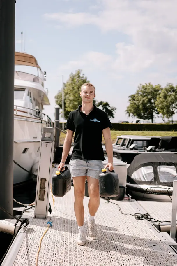 80328054 416D 439C A56c 2B8e295f3d82 1 201 A