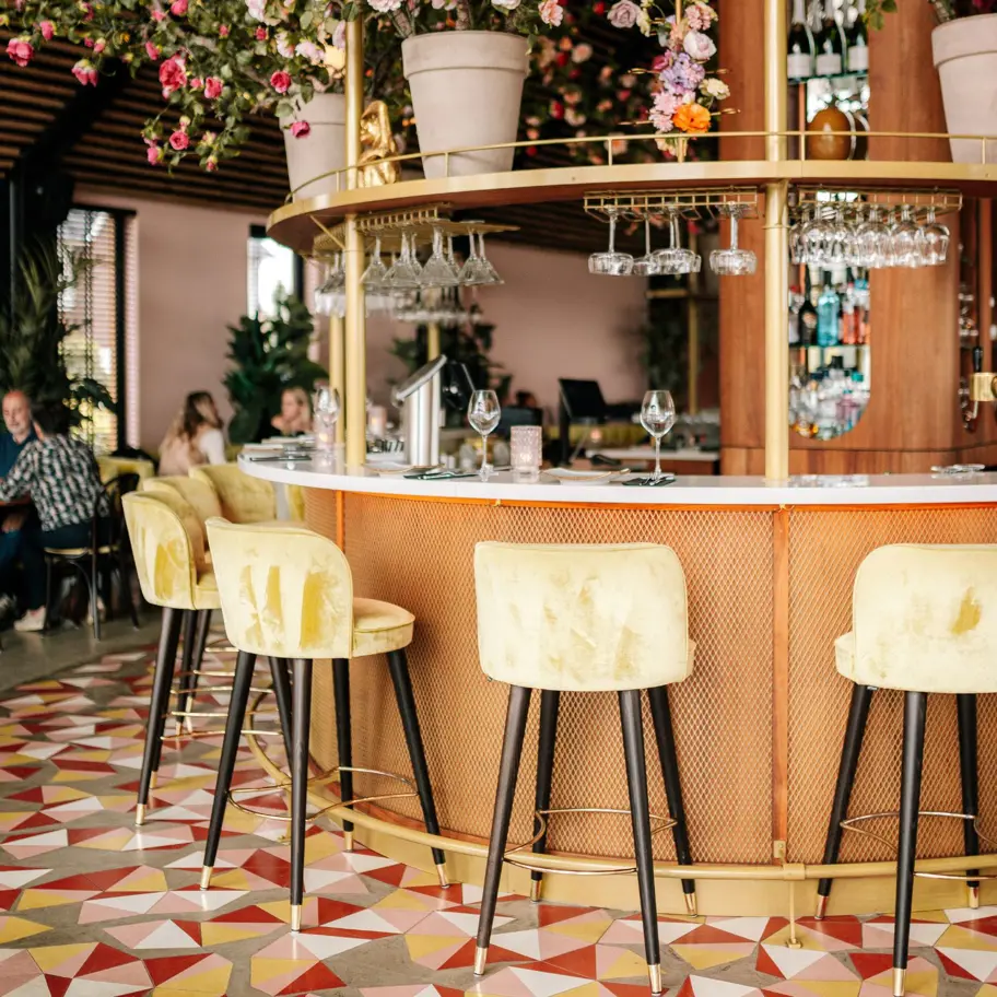 Payroll horeca brass