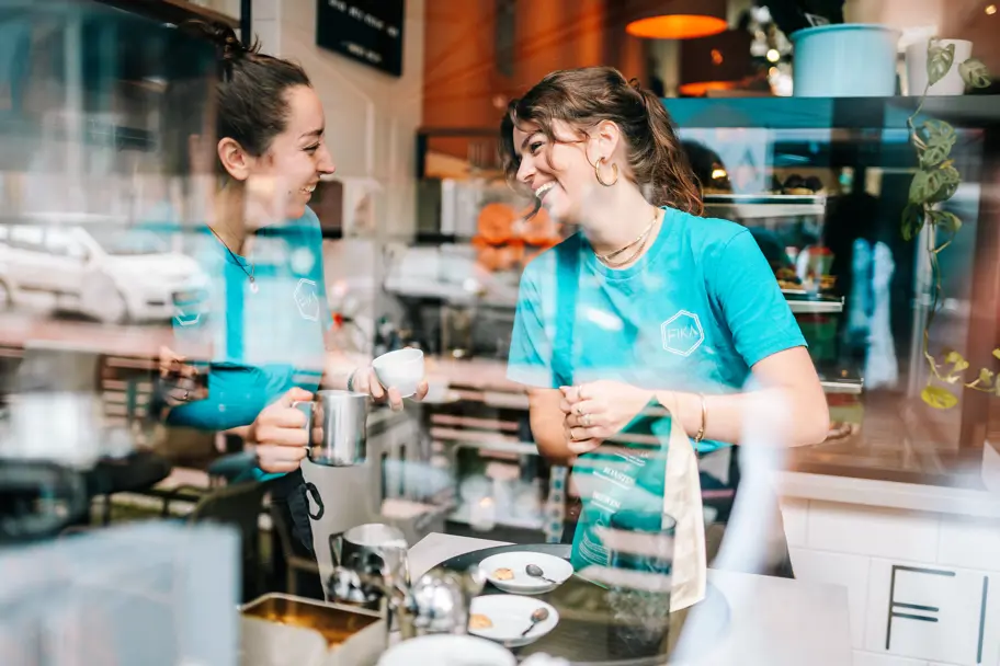 Bediening Fika arbeidscontracten